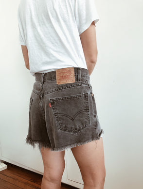 Vintage Levi's 550 Cut-off Denim Shorts 33