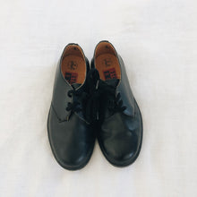 Grosby Leather Shoes